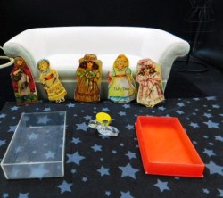 5 mini books glass overall